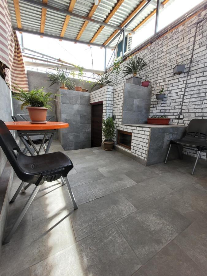 Мини Дом Целиком Около Мед Центра Астхик Hotel Yerevan Exterior photo